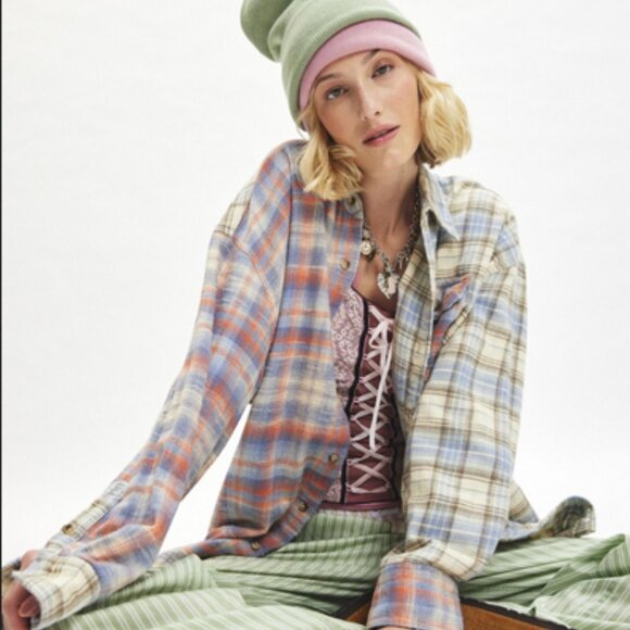 BDG Dani Oversized Flannel Shirt Light Blue Top Buttondown Jacket XS - Picture 3 of 5